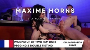 RÉVEILÉ PAR DEUX FEM DOM PEGING & DOUBLE FISTING